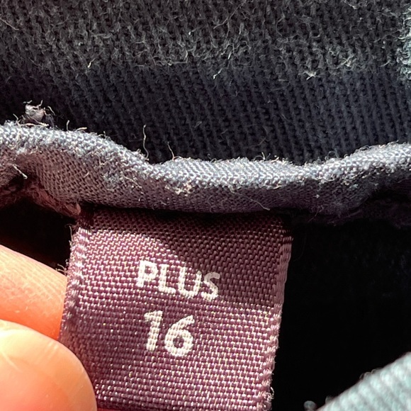 Reitmans teal straight leg casual Jeans size 16 - Picture 5 of 5